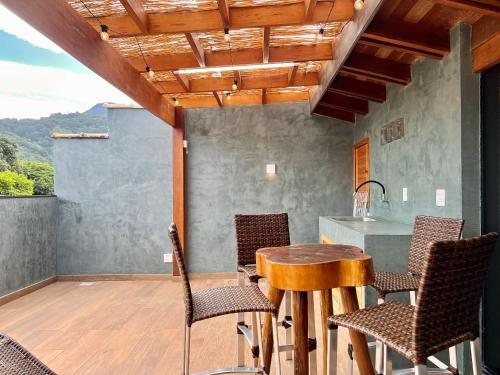 Casa a 3 min andando da Praia de Paúba com WIFI top Casa a 3 min andando da Praia de Paúba com WIFI top