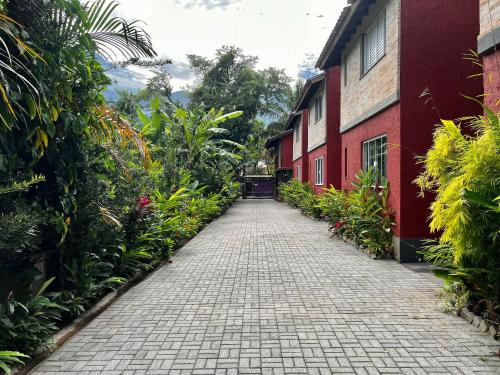 Casa a 3 min andando da Praia de Paúba com WIFI top Casa a 3 min andando da Praia de Paúba com WIFI top