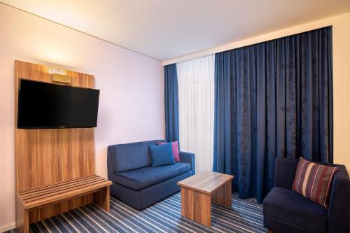 Holiday Inn Express Bremen Airport an IHG Hotel - image 10