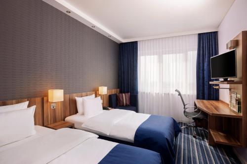 Holiday Inn Express Bremen Airport By IHG - image 2