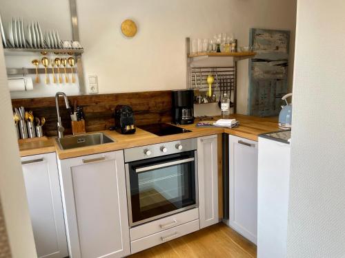 廚房, Elbsleep in 德米茨