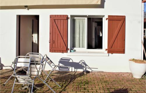 Lovely Apartment In Saint-pe-sur-nivelle With House A Panoramic View