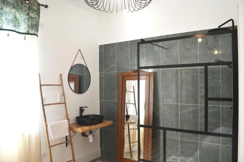 Villa, piscine, jardin, barbecue, proche centre, Orange (foto 7)