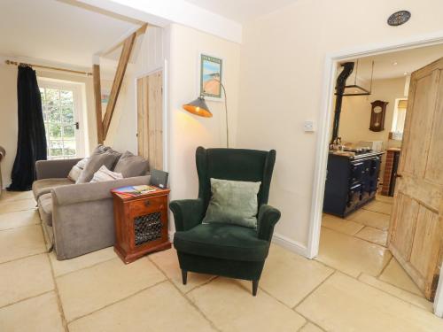 Lower Calbourne Mill Yarmouth - image 14