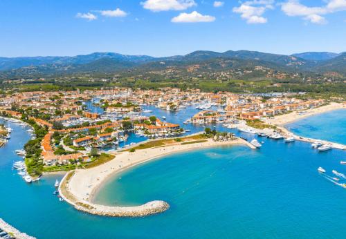 Vue mer et clim Les Restanques coquelicots 1115