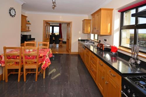 Cottage 147 - Renvyle - image 2