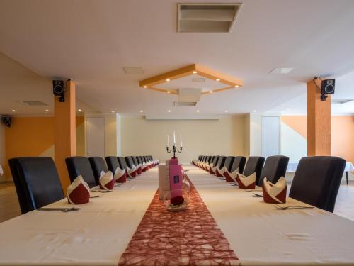 Hotel Adler - image 6