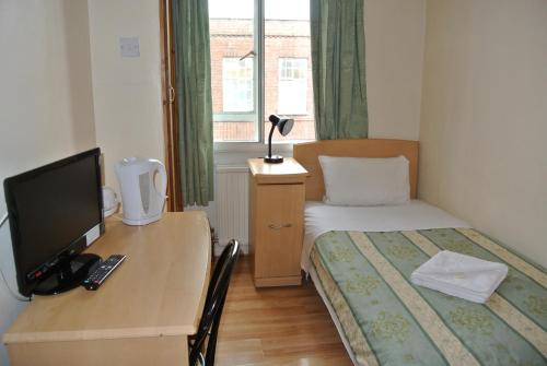 The Belgrove Hotel - image 7