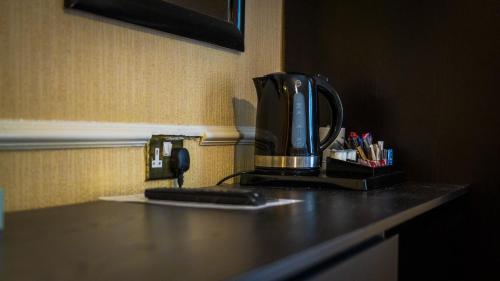 Bowes Incline Hotel - image 5