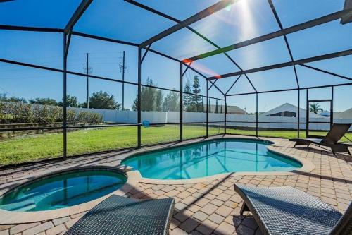 Lazy Breeze Villa - main image