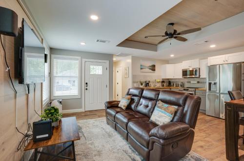 Lake Conroe Vacation Rental half Mi to Boat Launch! in Willis (TX)