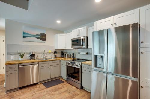 Lake Conroe Vacation Rental half Mi to Boat Launch! in Willis, USA
