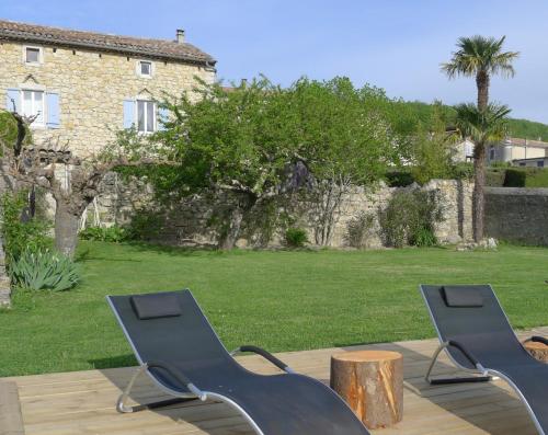 Dārzs, Gite du Domaine de la Manse in Villeneuve-de-Berg