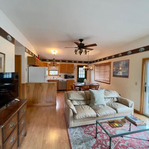 Beautiful Lakehouse with POOL TABLE by CozySuites - image 9