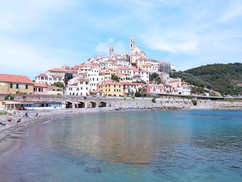  Camera nel Borgo Medievale di Cervo - LeNottiMediterranee in Cervo