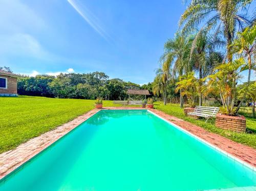 Chacara com piscina e churrasqueira em Holambra SP