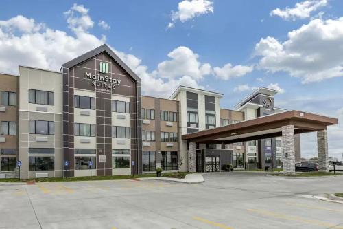 Sleep Inn Waukee-West Des Moines – Waukee, IA