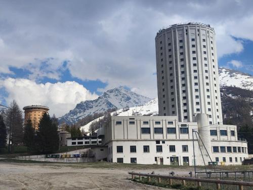 Alrededores, Alpine Escape with Charm in Sestriere