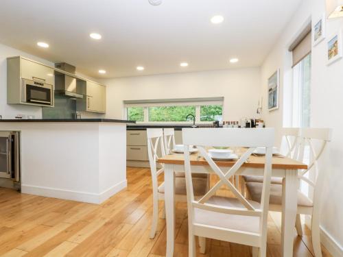 Buitenkant, Beech in Kea