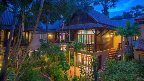 room detail thumbnail 1