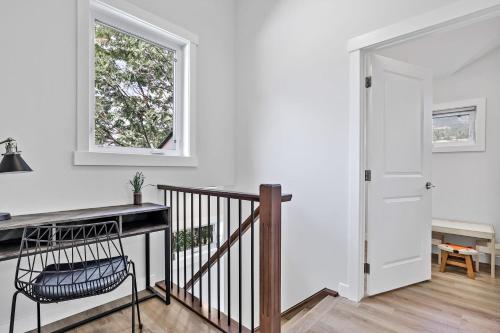 Apartment image 10