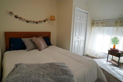 2 Bedroom Apartment near NDSU and Downtown Fargo in Fargo, USA