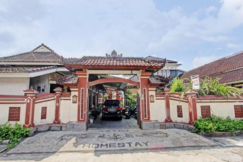 OYO 92560 Astri Homestay