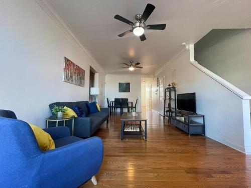 Trendy 3BR Tiffany Retreat - main image