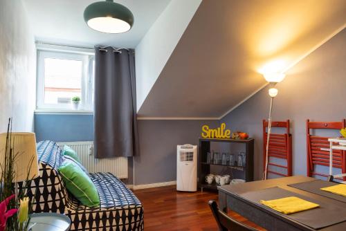 Rosenthaler Calling - Rooftop Apartment - main image