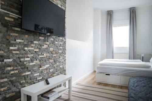 Spacious Apartment in Berlin Mitte for 6, Berlin (Foto 6)