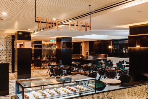 Mayfair Hotel Adelaide By IHG - 레스토랑