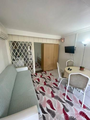 Özel plajlı sitede bahçe katı