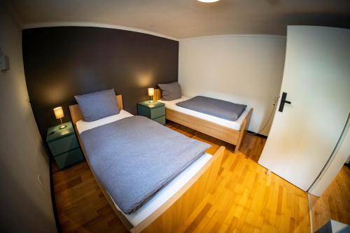 Gemütliche 2-Zimmer Souterrain Wohnung, Düsseldorf (photo 9)