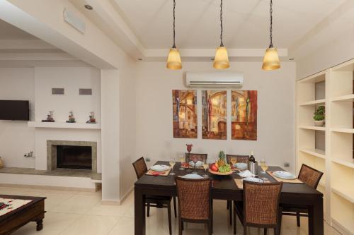 Majestic View Villa Majestic View Villa