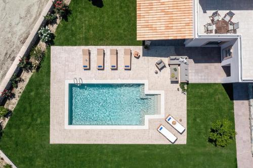 Majestic View Villa Majestic View Villa