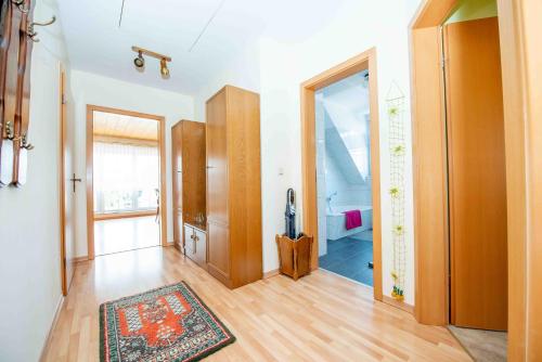 Ferienwohnung Hörselbergblick (Ferienwohnung Horselbergblick) in 艾森納赫郊區