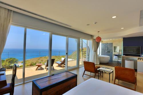 Kenting Ocean Paradise Resort