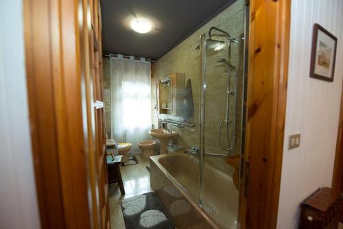 2 bedrooms appartement with shared pool enclosed garden and wifi at Villa nabian