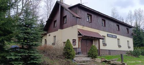 Pronájem chalup - Orlické hory - Zdobnice - Horská chata Děvín