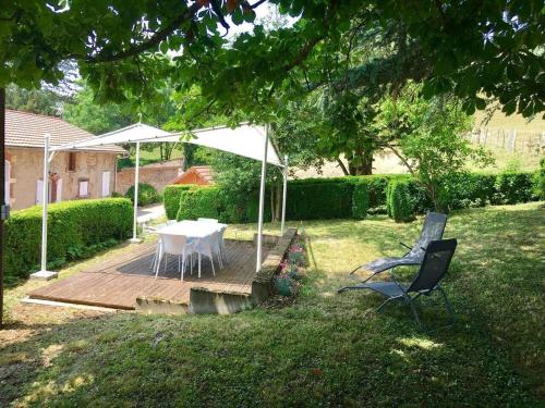 Accommodation in Thizy-les-Bourgs