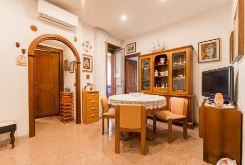 family home, Řím (fotografie 9)