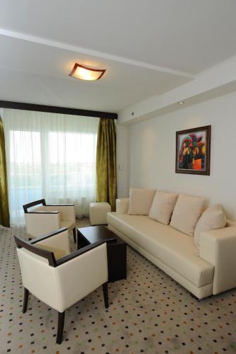 4579383 Hunguest Hotel Gyula
