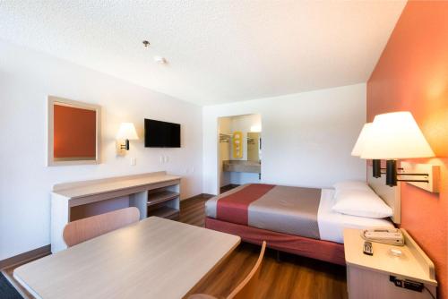 1 double bed
