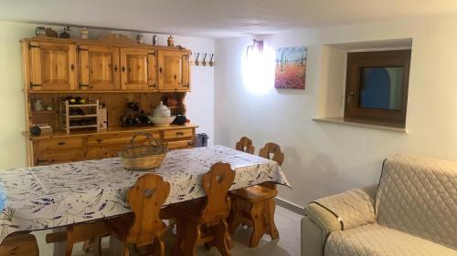  Charming House in Civitaquana with Pool in Civitaquana