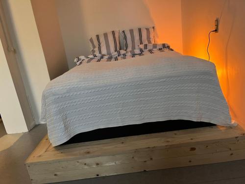 Room 5 - Hawkraft kulturhotel, Vestervig (foto 3)
