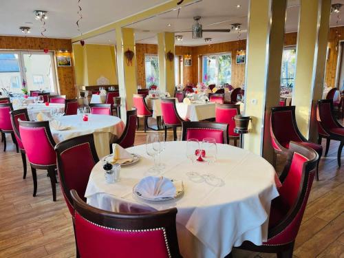 Hotel Aux Beaux Rivages En Gaume - image 2
