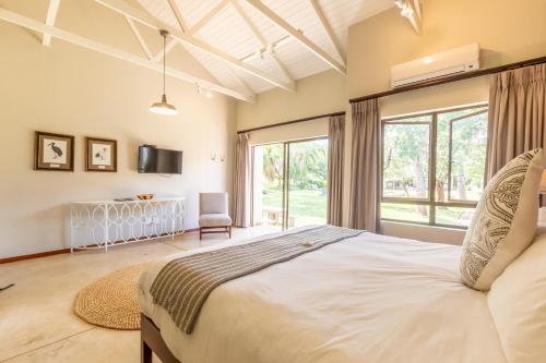 Hamiltons Lodge and Restaurant Malelane in Kruger National Park