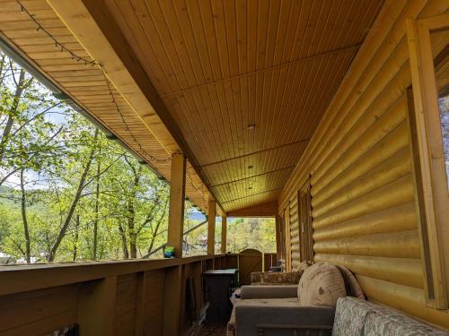 Erkély/terasz, Sheshory Chalet in Sheshory