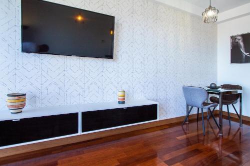 Superior Apartment image 7