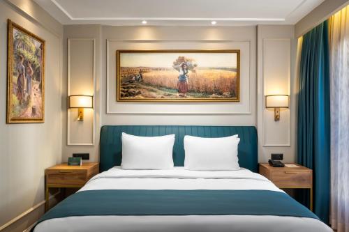 Royan Suites - image 11